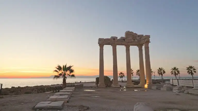 Побочные туры: окончательное руководство по незабываемым путешествиям за пределами основных достопримечательностей